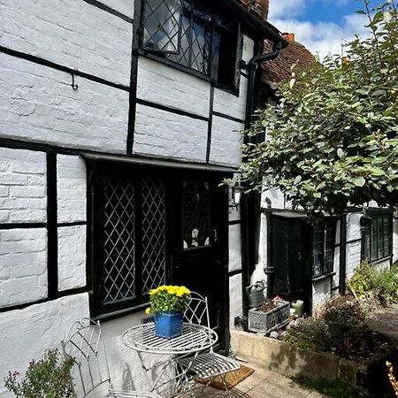 15Th Century Tiny Character Cottage-Henley Centre Esterno foto
