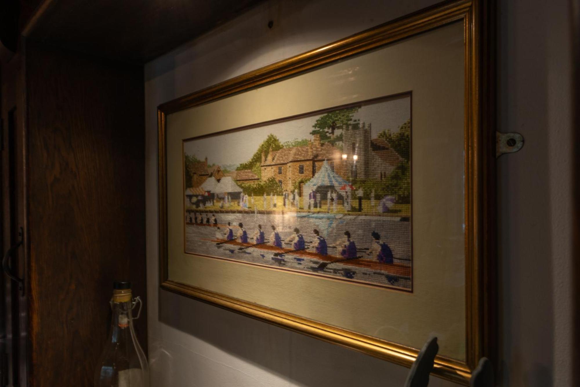 15Th Century Tiny Character Cottage-Henley Centre Esterno foto